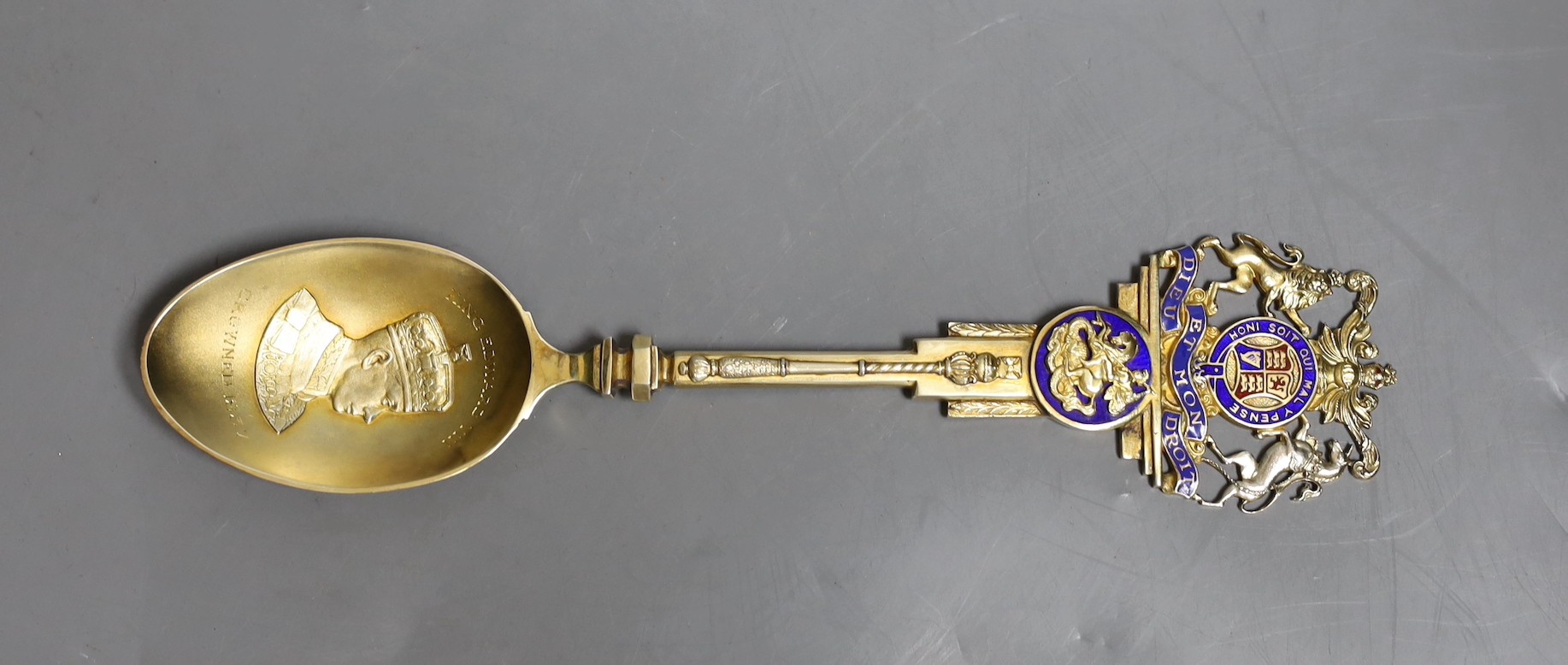 A cased Edward VIII Coronation silver gilt and enamel spoon, the bowl embossed with the bust of Edward VIII, Turner & Simson Ltd, Birmingham, 1936, 20.9cm, gross weight 98 grams.